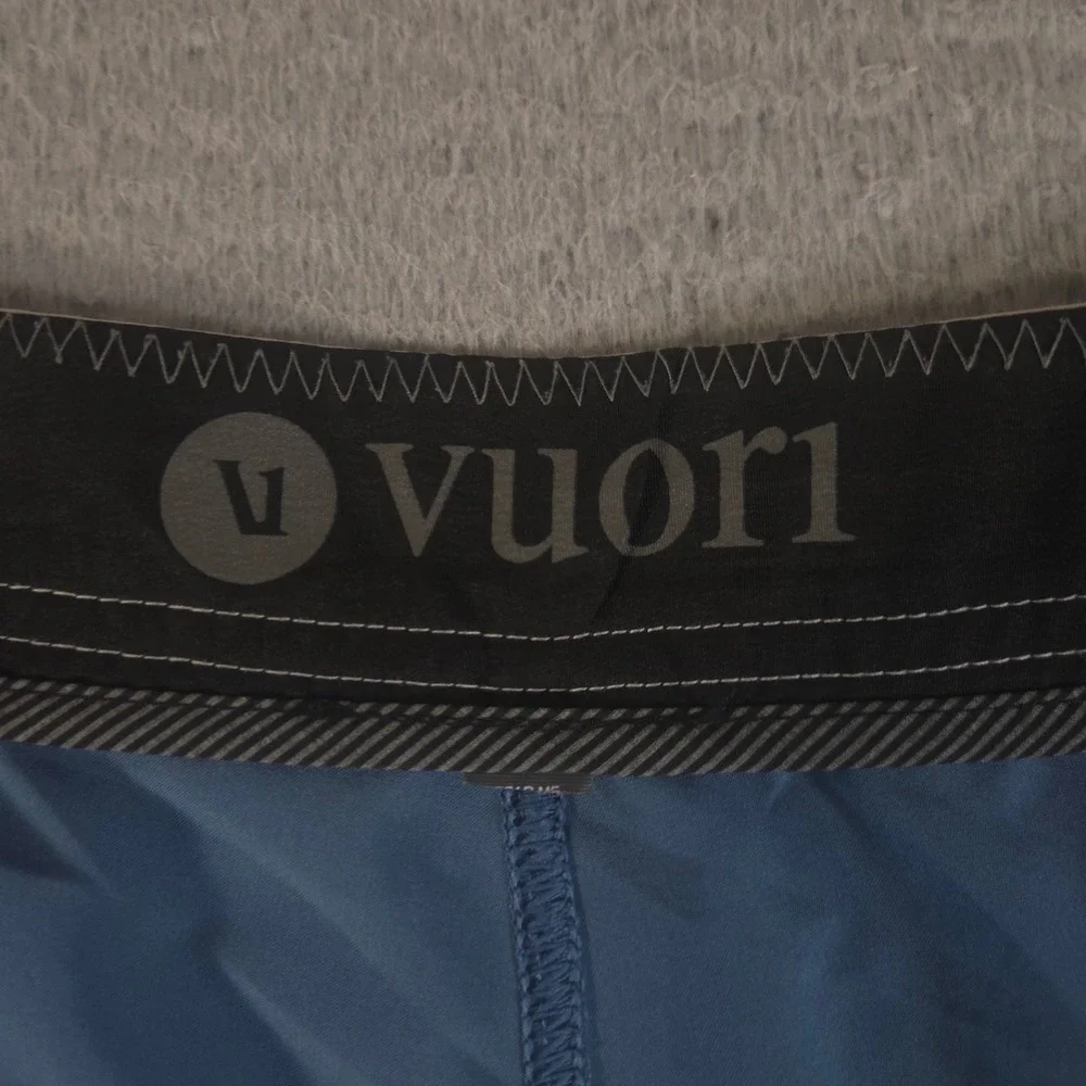 Vuori Shorts Mens 36 Blue Grey Cruise Boardshort 7